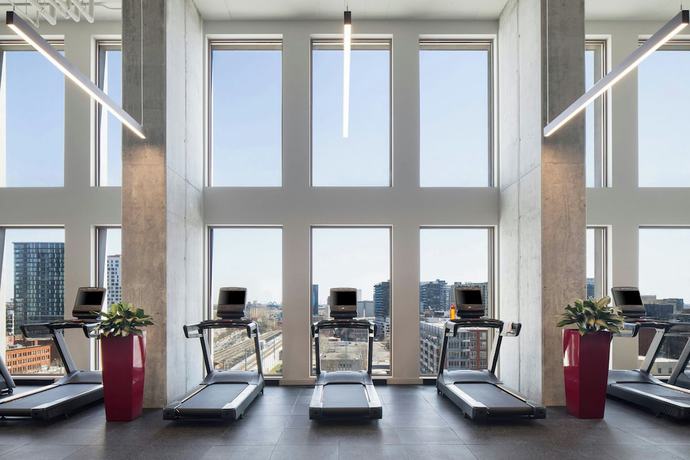 Imagen de los interiores del Hotel Moxy Ottawa Downtown. Foto 7