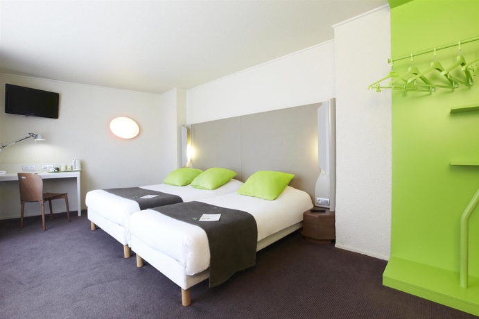Imagen de la habitación del Hotel Moxy Paris Bastille France. Foto 8