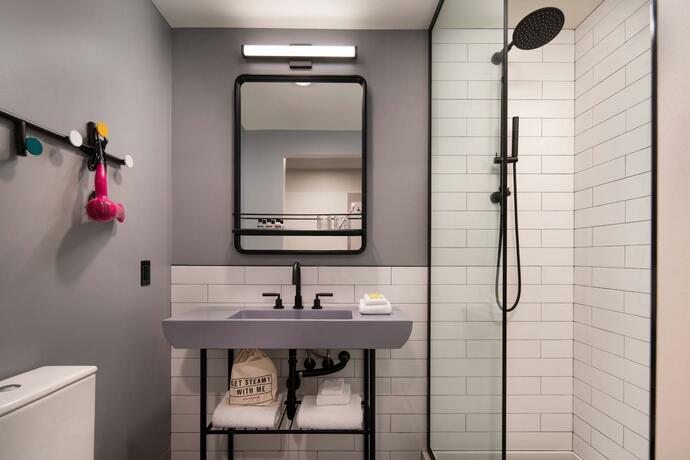 Imagen general del Hotel Moxy Portland Downtown. Foto 1