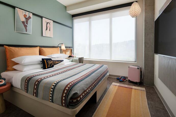 Imagen general del Hotel Moxy Portland Downtown. Foto 8