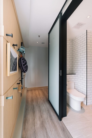 Imagen de la habitación del Hotel Moxy Putrajaya. Foto 13