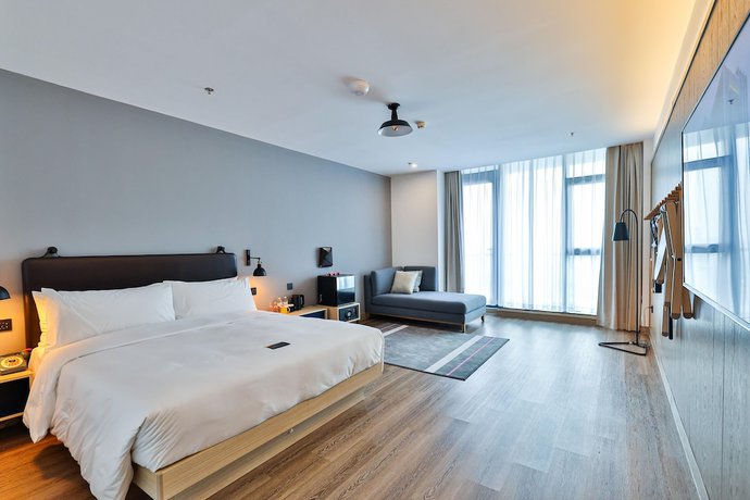 Imagen de la habitación del Hotel Moxy Shanghai Hongqiao Necc. Foto 8