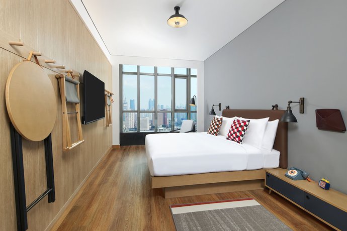 Imagen de la habitación del Hotel Moxy Shanghai Xuhui. Foto 8