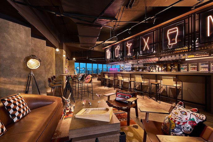 Imagen del bar/restaurante del Hotel Moxy Shanghai Xuhui. Foto 5