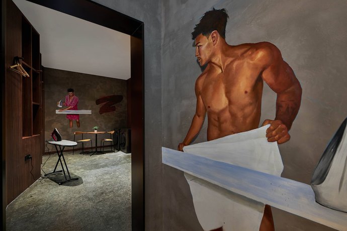 Imagen de la piscina del Hotel Moxy Shenzhen North Station. Foto 19