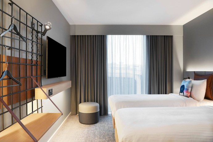 Imagen de la habitación del Hotel Moxy Slough. Foto 5