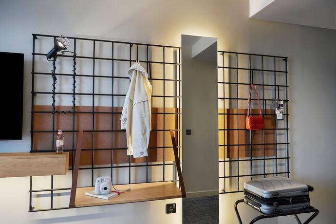 Imagen de la habitación del Hotel Moxy Slough. Foto 14