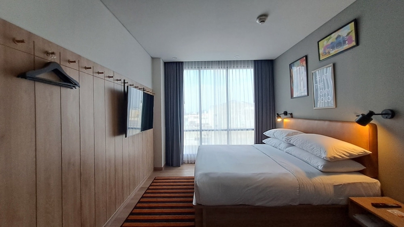 Imagen de la habitación del Hotel Moxy Solo. Foto 7