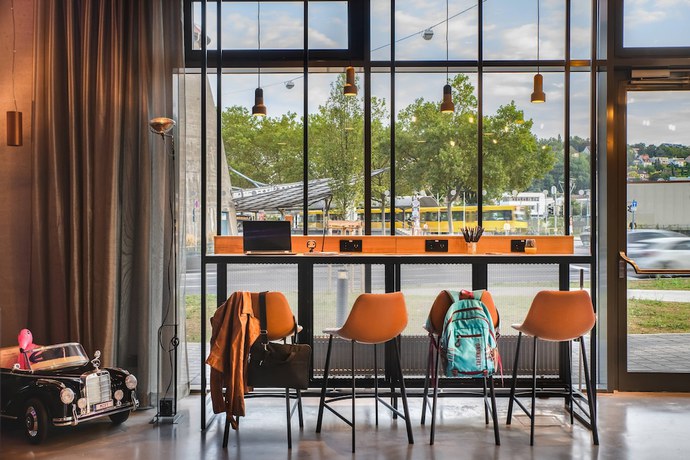 Imagen de los interiores del Hotel Moxy Stuttgart Feuerbach, a Marriott Hotel. Foto 17