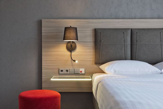 Imagen de la habitación del Hotel Moxy Tbilisi. Foto 7