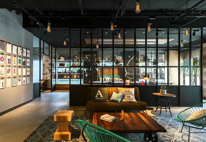 Imagen de los interiores del Hotel Moxy Tokyo Kinshicho By Marriott. Foto 18