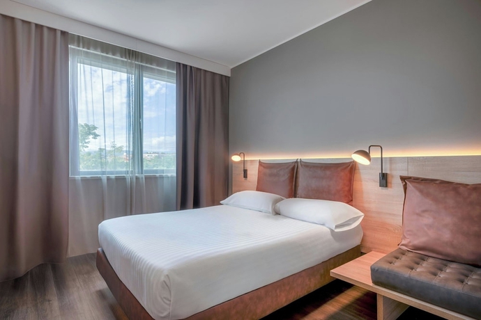 Imagen de la habitación del Hotel Moxy Verona. Foto 9