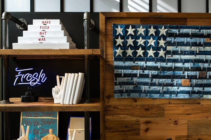 Imagen de los interiores del Hotel Moxy Washington, DC Downtown. Foto 14