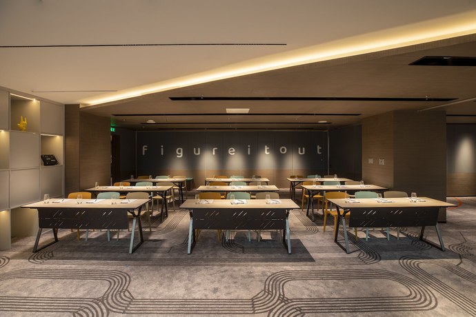 Imagen de los interiores del Hotel Moxy Xi'An Beilin. Foto 16