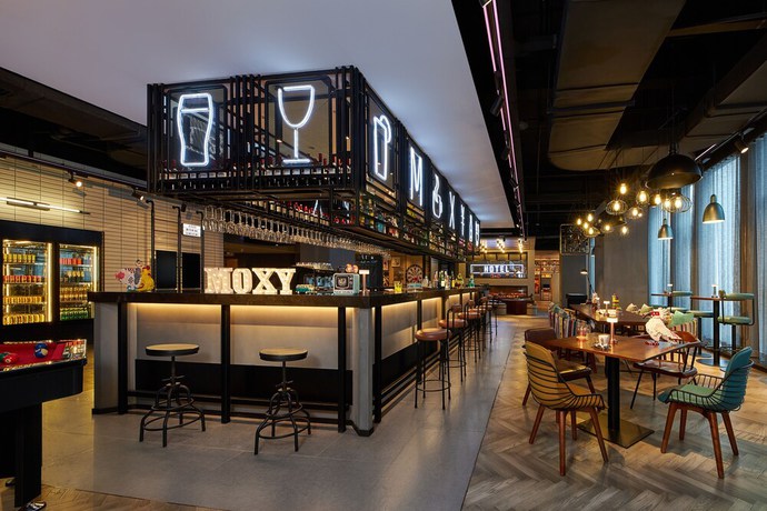 Imagen del bar/restaurante del Hotel Moxy Xi'an Downtown. Foto 4