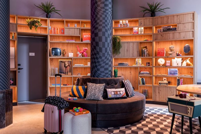 Imagen de los interiores del Hotel Moxy the Hague. Foto 16