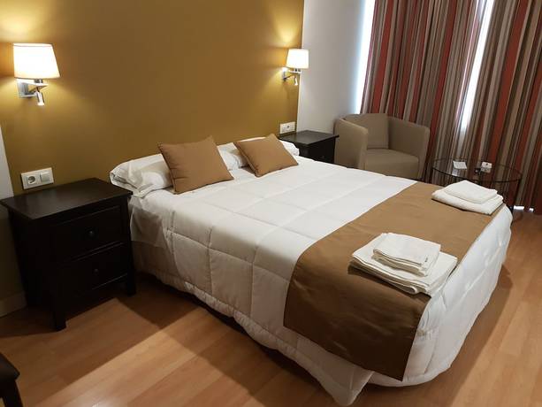 Imagen de la habitación del Hotel Moya, Cáceres Provincia. Foto 4