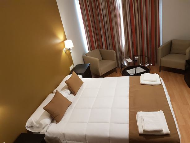 Imagen de la habitación del Hotel Moya, Cáceres Provincia. Foto 5