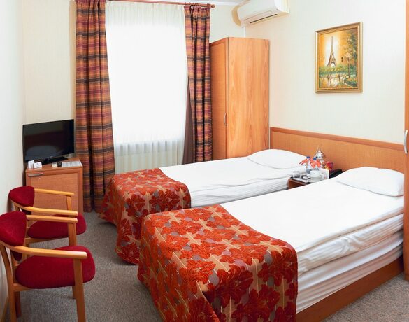 Imagen de la habitación del Hotel Moya Glinka. Foto 20