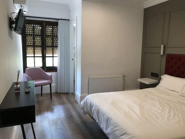 Imagen de la habitación del Hotel Moya Landete. Foto 6