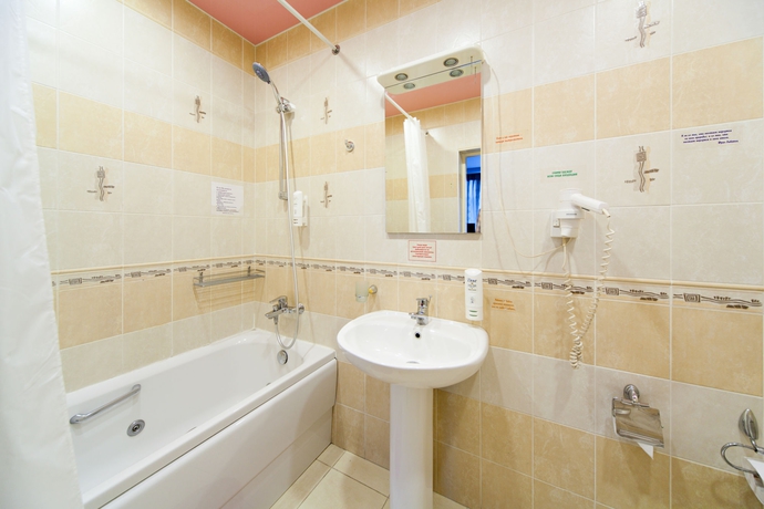 Imagen de la habitación del Hotel Moya, Samara. Foto 5