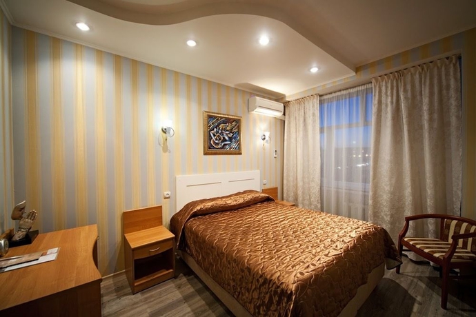 Imagen de la habitación del Hotel Moya, Samara. Foto 6