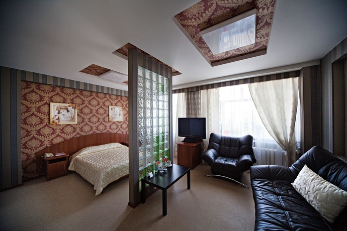 Imagen de la habitación del Hotel Moya, Samara. Foto 7