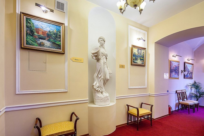 Imagen de los interiores del Hotel Moyka 5. Foto 13