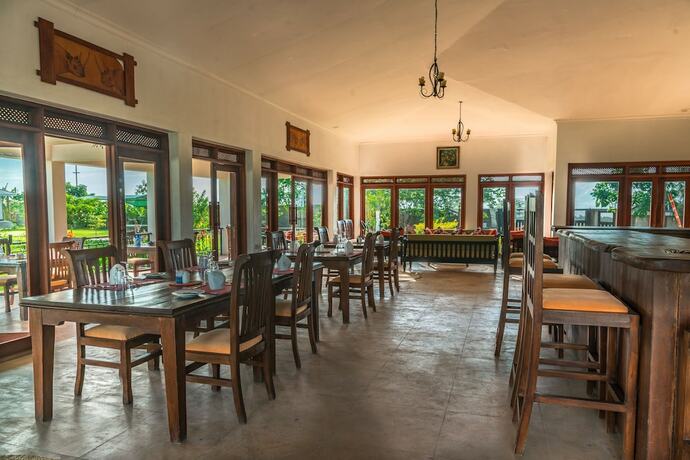 Imagen general del Hotel Moyoni Airport Lodge. Foto 6