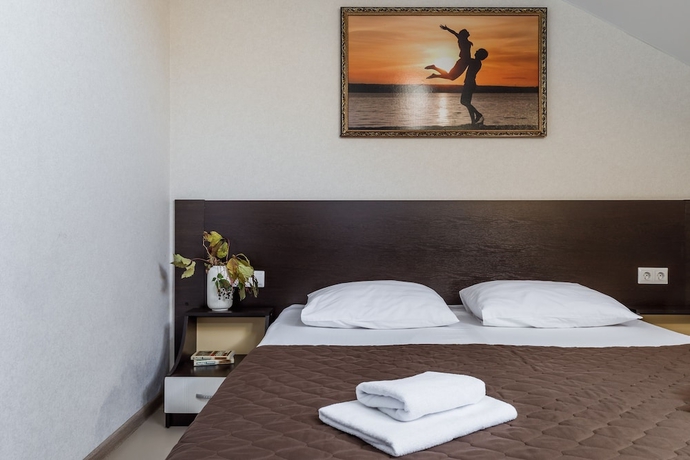 Imagen de la habitación del Hotel Mozart, Dinskaya. Foto 10