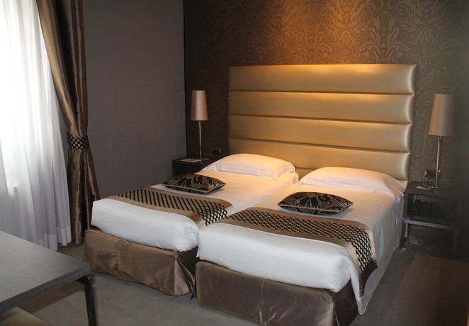 Imagen de la habitación del Hotel Mozart, Milán. Foto 2