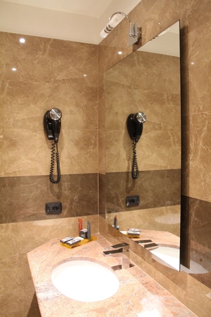 Imagen de la habitación del Hotel Mozart, Milán. Foto 5