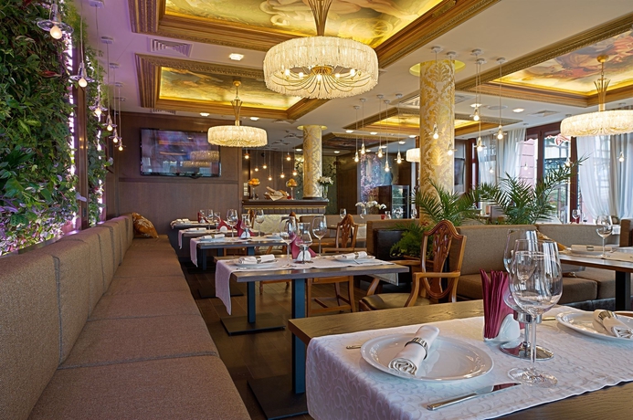 Imagen del bar/restaurante del Hotel Mozart, Odessa. Foto 1