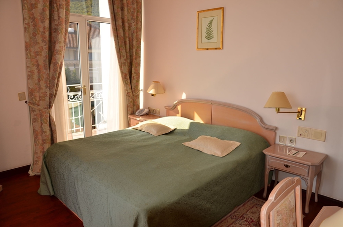 Imagen de la habitación del Hotel Mozart, Opatija. Foto 15