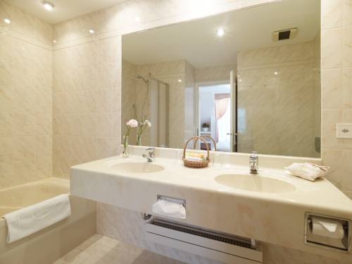 Imagen de la habitación del Hotel Mozart Rorschach. Foto 14