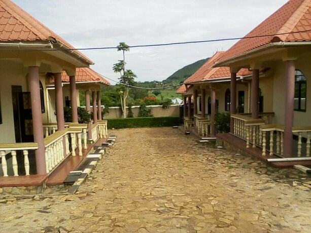 Imagen general del Hotel Mparo Guest Apartments. Foto 7