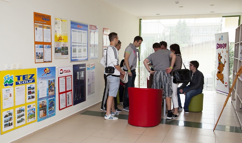 Imagen de los interiores del Hotel Mpm Kalina Garden. Foto 12