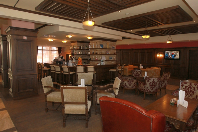 Imagen del bar/restaurante del Hotel Mpm Sport. Foto 3