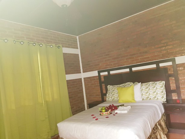 Imagen de la habitación del Hotel Mr Cowboy hotel y restaurante. Foto 5