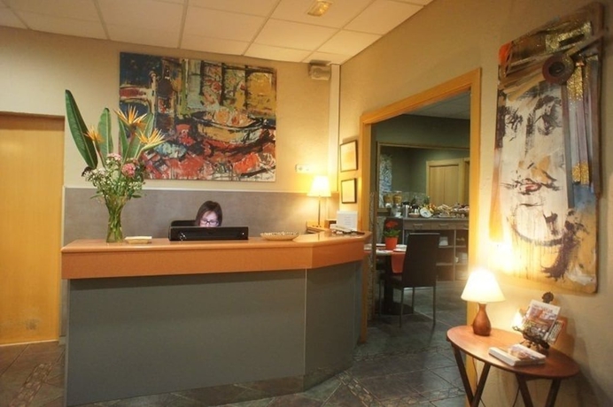 Imagen de los interiores del Hotel Mr. Foto 18