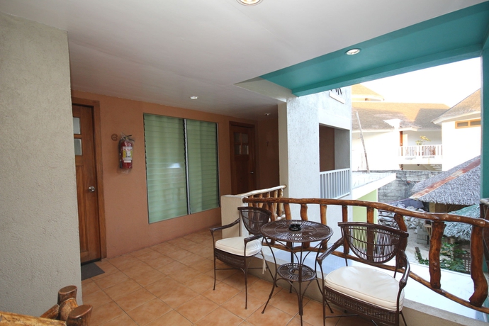 Imagen de los interiores del Hotel Mr Holidays. Foto 15