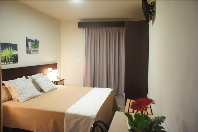 Imagen de la habitación del Hotel Mr, Tarragona. Foto 2