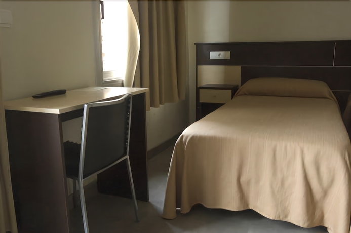Imagen de la habitación del Hotel Mr, Tarragona. Foto 10