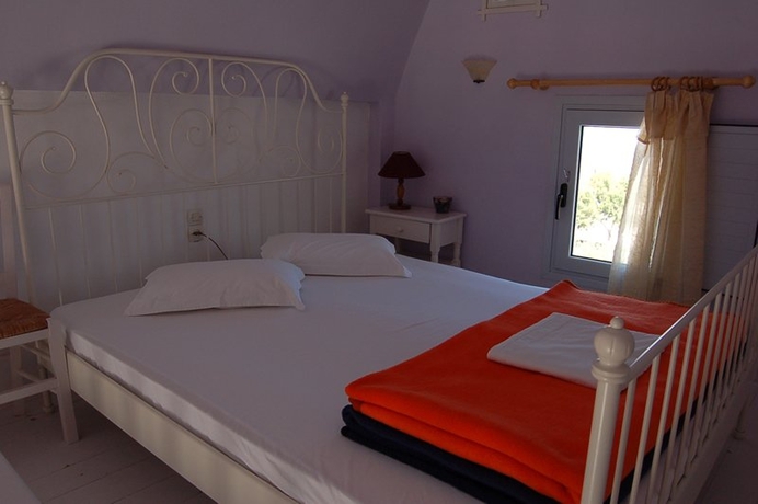 Imagen general del Hotel Mr and Mrs White Santorini. Foto 9