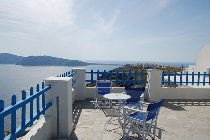 Imagen general del Hotel Mr and Mrs White Santorini. Foto 11