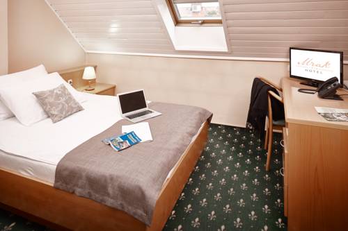 Imagen de la habitación del Hotel Mrak 3* Superior. Foto 13