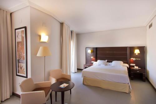 Imagen de la habitación del Hotel Ms Amaragua. Foto 11