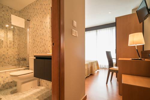 Imagen de la habitación del Hotel Ms Boiro (sampedro). Foto 5