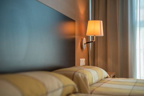 Imagen de la habitación del Hotel Ms Boiro (sampedro). Foto 7