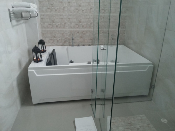 Imagen de la habitación del Hotel Ms Ciudad Jardín Plus. Foto 17